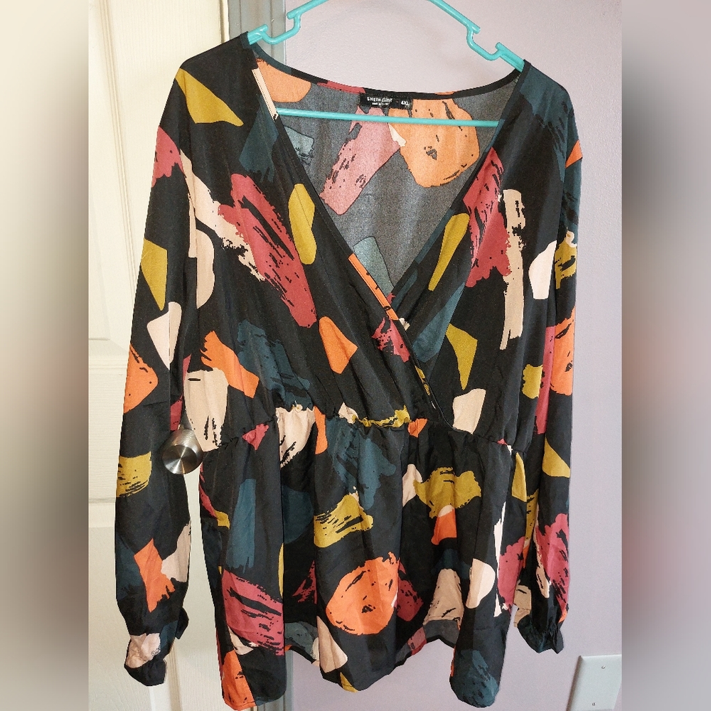 Shein 4XL long sleeve patterned top